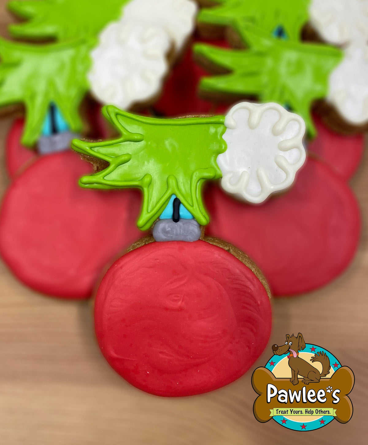 Pawlee's Grinch Ornament Dog Cookie