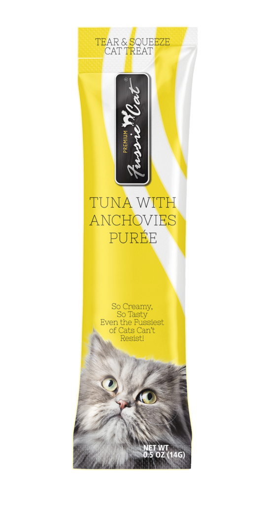 Fussie Cat Tuna with Anchovies Purée lickable cat treat